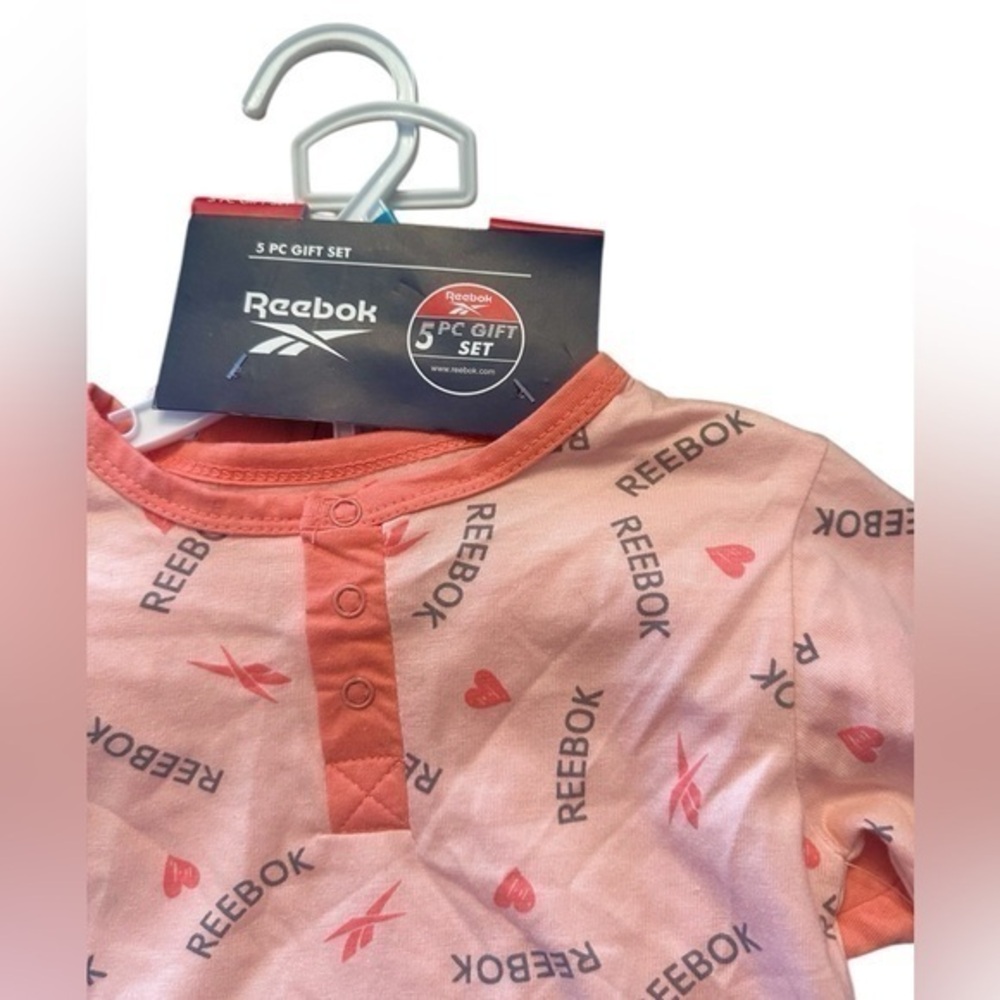 NWT Reebok 5 Piece Set - Baby Size 24 Months - Shell Pink